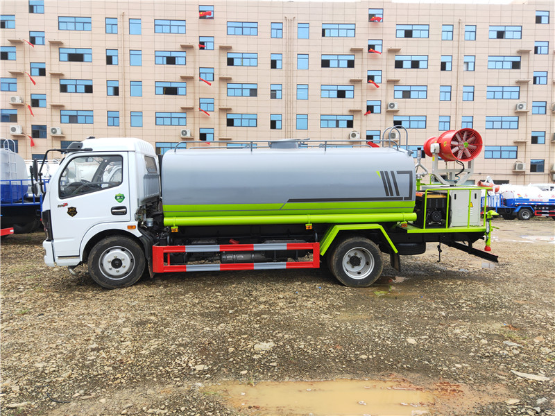 ����8���F��܇